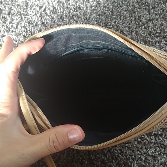 Purse - Picture 3 of 3